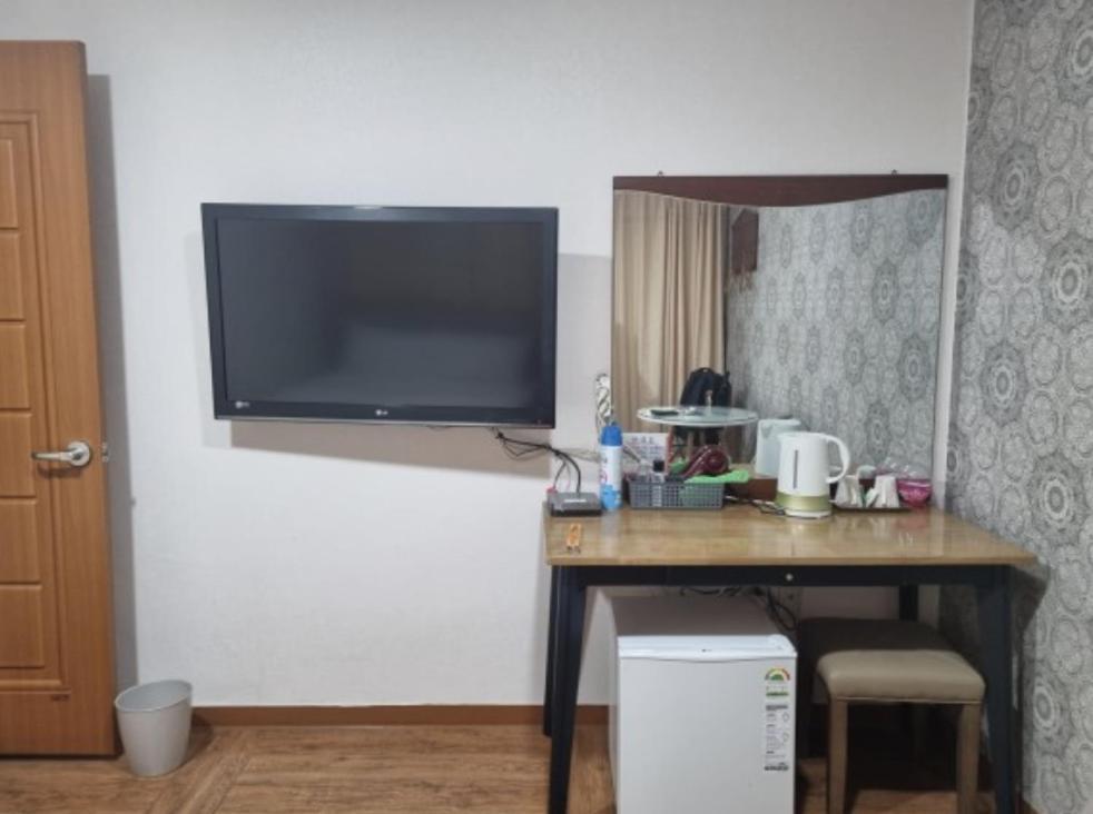 Oreum Motel Τζέτζου Εξωτερικό φωτογραφία